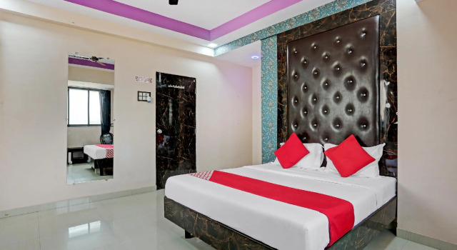 OYO 79851 Hotel Sai Nitya Residency, Забронировать Отель Отели штата Махараштры 3 звезды, 3*