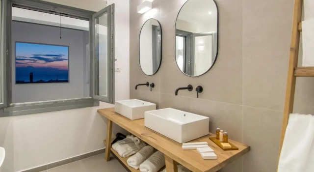 Люкс с видом на море Oro Suites