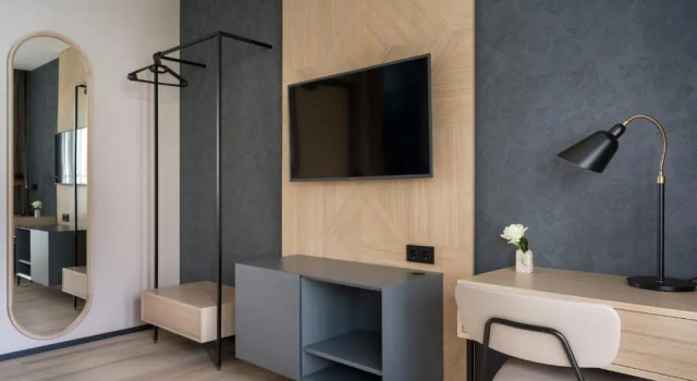 Двухместный номер Standard с балконом Hotel Lotus