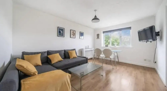 Charming Apartment Close to Central London
