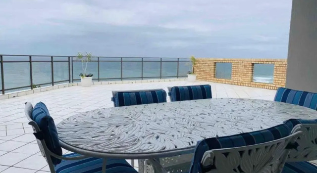 Hansmeyer Hill - 5 Bedroom House, Забронировать Отель Маргит Durban South Coast