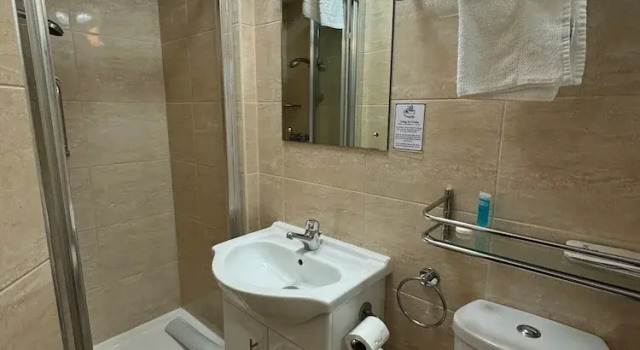 Номер Standard Haddon Hall Hotel