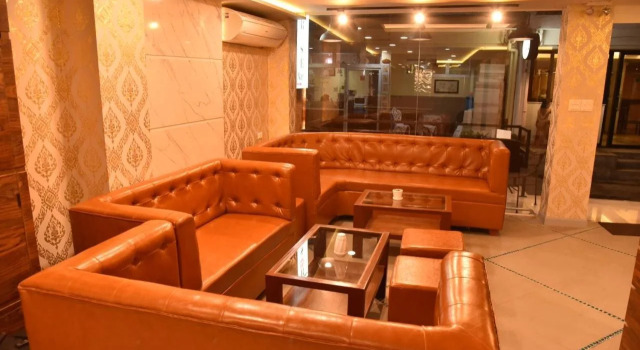 Rose Nana Hotel