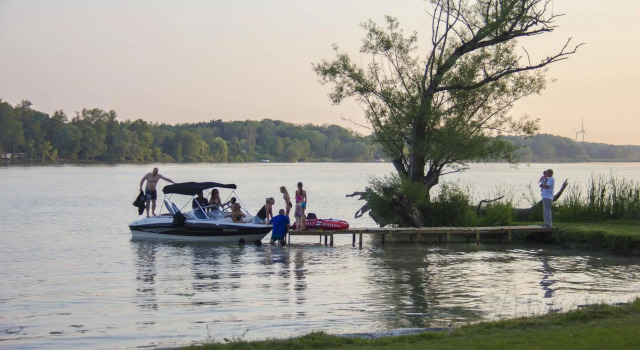 Riverview Motel, Varaa Motelli  
