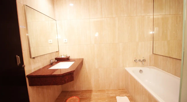 Люкс Hotel Astoria Lampung