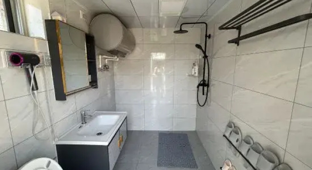 Grandma's Courtyard Seaside Homestay (Weihai Rongcheng Chengshan Town Licun), Забронировать Отель Вэйхай Шаньдун