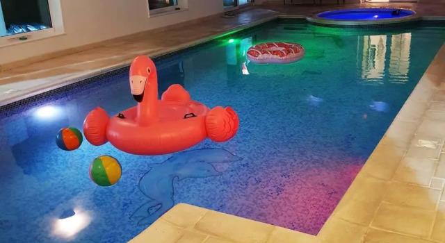 Вилла Historic Manor House - Sleeps 16 - Pool & Hot Tub