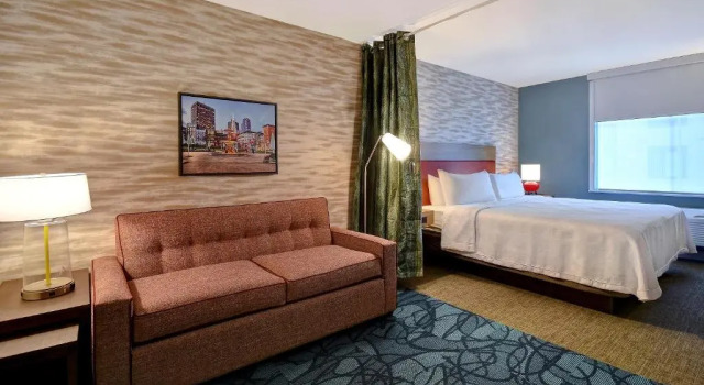 Двухместный люкс c 1 комнатой Home2 Suites By Hilton Boston South Bay