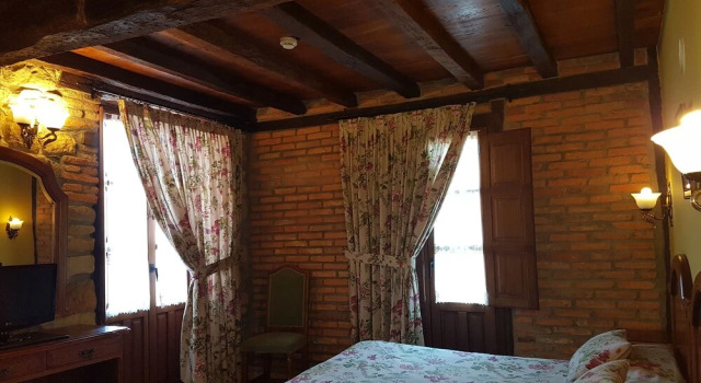 La Venta de Quijas, Rezerwuj Hotel Reocin Kantabria