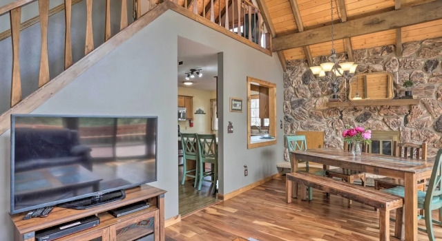 Black Hills Hideaway w/ Wraparound Deck & Hot Tub!, Забронировать Дом для отпуска Лид 