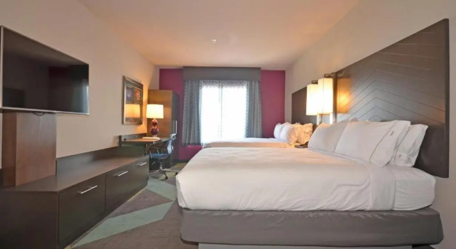 Двухместный номер Standard Holiday Inn Express & Suites Oklahoma City Mid - Arpt Area by IHG