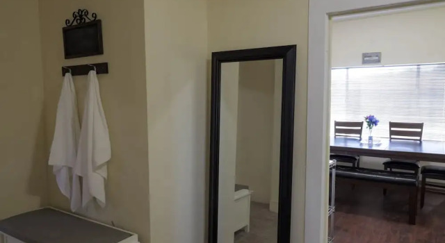 Cozy 4br/1ba Near Sjsu and Airport, Забронировать Отель Сан-Хосе Silicon Valley