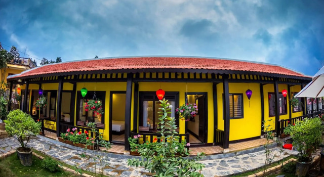 Sunlit Homestay Sapa, Забронировать Отель Отели Шапа с парковкой, рядом с Рынок Сапа, Парковка