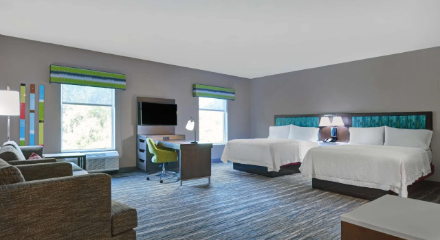 Четырёхместный люкс Hampton Inn And Suites Macclenny I-10