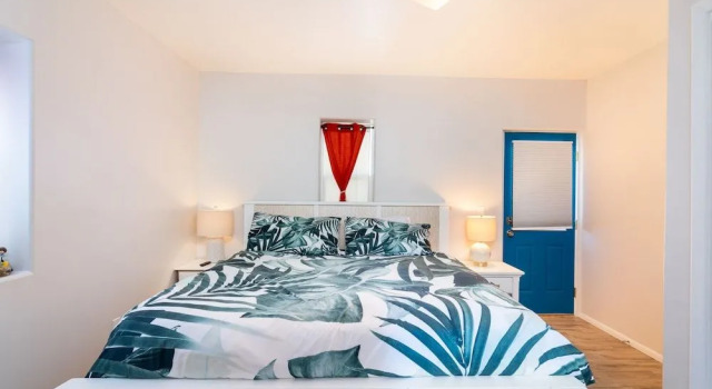 Crescent Moon Casita by Kokopelli Property Management, Varaa Lomakoti Santa Fe New Mexico