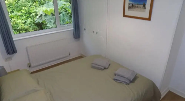 Cosy Cabin Retreat in Ilfracombe, North Devon, Varaa Lomakoti Mökit kohteessa Merseyside, Mökki