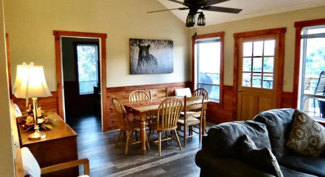 Million Dollar Views! 4 Bedroom, Sleeps 9, close to National Park and 5 mi to Gatlinburg!, Забронировать Отель Отели Гатлинберг с бассейном, Бассейн