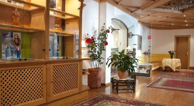 Hotel Nevada, Book Hotel Samnaun Engadin
