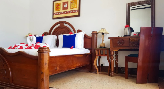 Protels La Plage Resort, Забронировать Отель Отели Буэхуу 4 звезды, 4*