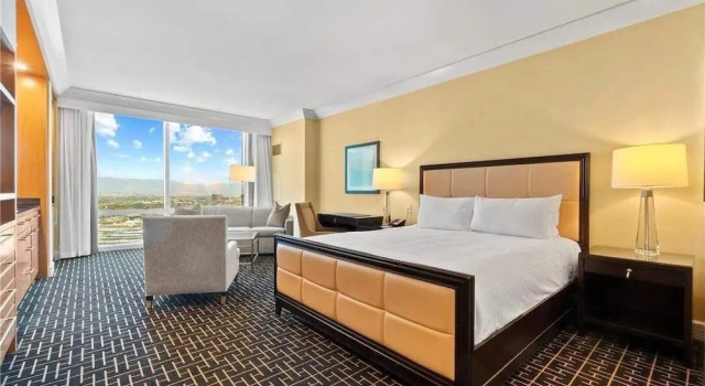 Студия Trump International Condo Hotel