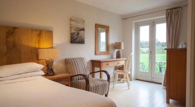 Номер Luxury Titchwell Manor Hotel