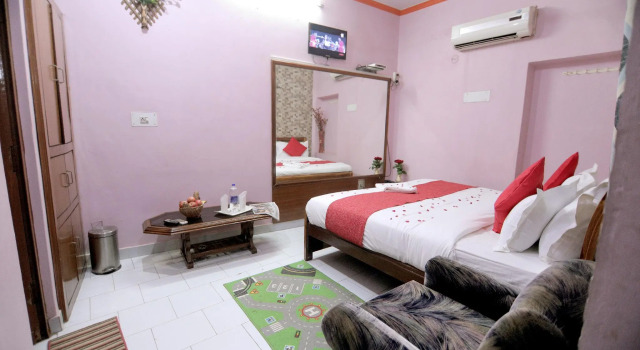 Hotel Rashmi Agra