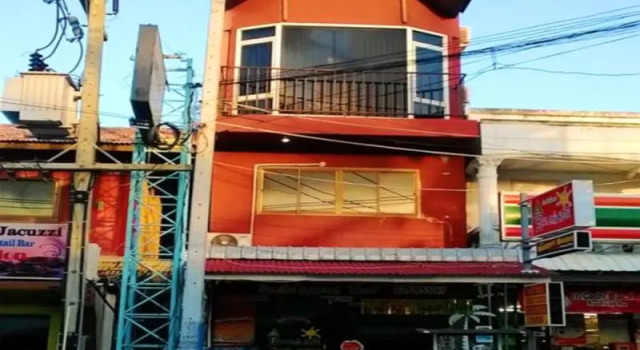 Baan Smile Hostel