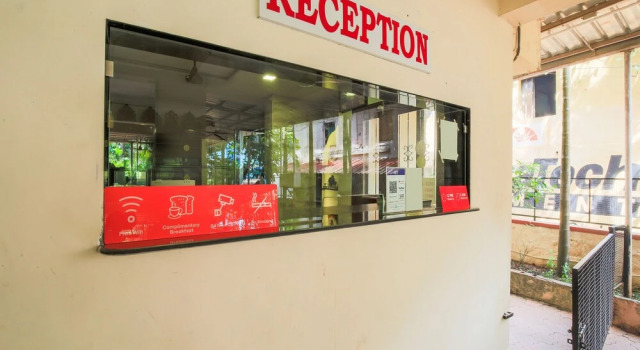 OYO 24457 Mahalasa Guest House, Boek Pension Nerul Noord-Goa