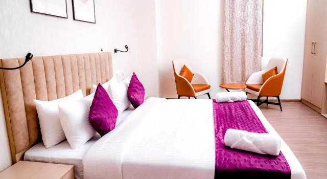 Люкс The Vantage Inn, near US Consulate Gachibowli Hyderabad