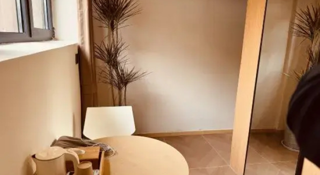 Кровать в общем номере (женский номер) N Power Youth Residence Hotel (Qingdao Zhanqiao Railway Station)
