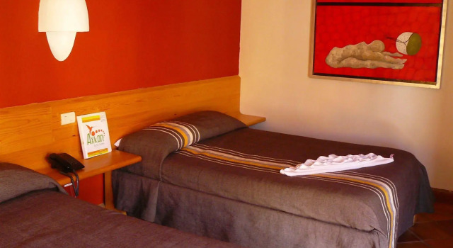 Axkan Arte Hotel, Забронировать Отель Сан-Кристобаль-де-лас-Касас Чьяпас, рядом с Central Plaza &amp; Park
