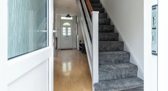 Коттедж Captivating 3-bed House in London