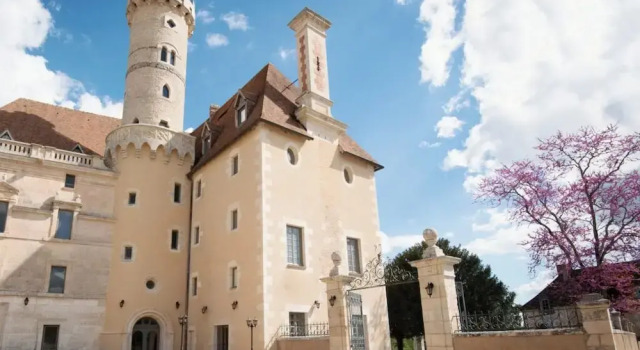 Le logis de labbaye de Saint Savin, Забронировать Отель Сен-Савен Вьен