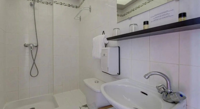 Трёхместный номер Standard Hôtel Saint Jean