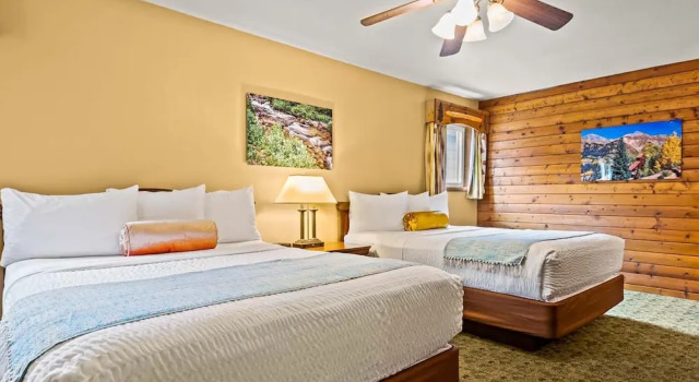 Двухместный люкс Box Canyon Lodge and Hot Springs