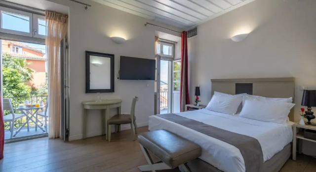 Двухместный номер Superior Grand Sarai Nafplio
