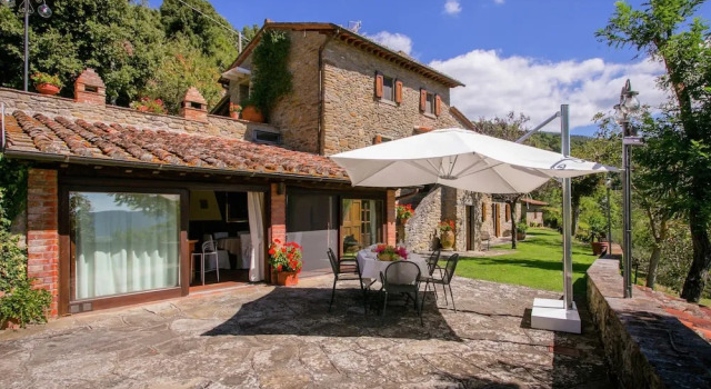 Вилла Villa in Cortona With Pool & Hill Views