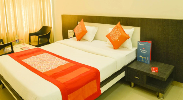 OYO Flagship 4387 Hotel Theem Plaaza