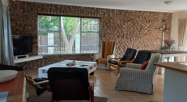Dollery House, Book Hotel Port Alfred Sunshine Coast