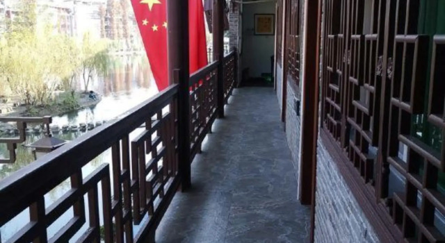 Old Local Inn