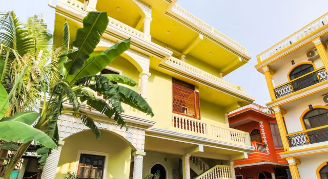 Oyo 23199 Gilly Guest House, Prenota Affittacamere Baga 