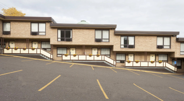 The Downtown Duluth Inn, Varaa Motelli Hotellit Minnesota pysäköinnillä, Pysäköinti