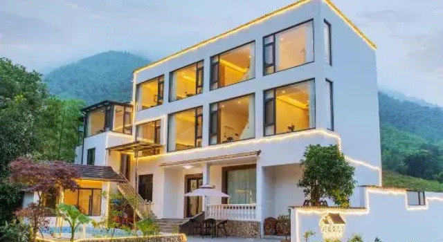 Warriors' Home Meisu (Zhebei Grand Canyon Drifting Store), Boek Hotel Huzhou Zhejiang