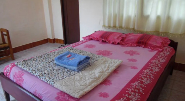 Chaleun Garden Guesthouse, Boek Hotel Vang Vieng 
