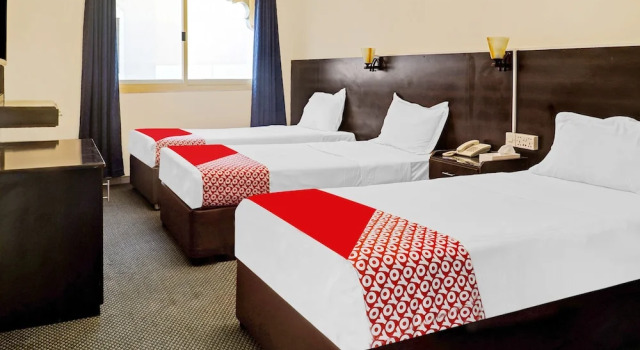 OYO 800 Moon Creek Hotel, Забронировать Отель Отели Дубая 3 звезды, рядом с Twin Towers Shopping Centre, 3*