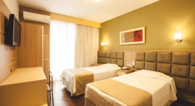 Трёхместный номер Standard Curitiba Palace Hotel