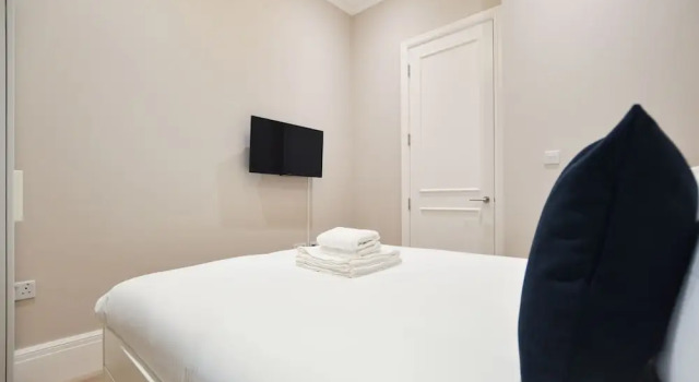 Апартаменты Economy Woodview Serviced Apartments by Concept Apartments
