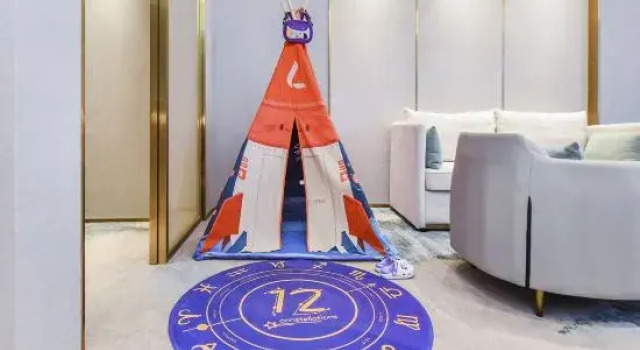 Люкс Lavande Hotel (Kunming Majinpu Branch)