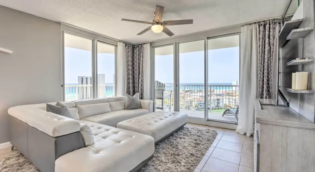 The Terrace at Pelican Beach Resort: View + Pool!, Rezerwuj Apartament Destin Emerald Coast