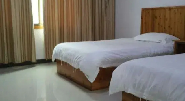 Yizhang Mangshan Shuxin Restaurant, Prenota Hotel Hotel a Chenzhou con parcheggio, Parcheggio